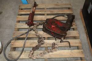 lot 796 image: Wheeler No. 6H Hydraulic Soil Snapper for Cast Iron Pipe Cutting