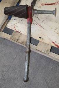 lot 904 image: Pipe Reamer