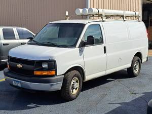 lot 761 image: 2013 Chevrolet 3500 Express 3-Door Cargo Van