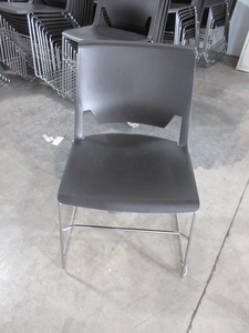 lot 658 image: HAWORTH VERY STACKING CHAIRS