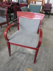 lot 676 image: CFS REFURBISHED RECEPTION CHAIRS