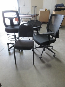lot 670 image: STOOL, TASK CHAIR, RECEPTION CHAIR, BANQUET CHAIR
