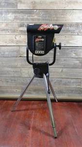 lot 7 image: ATEC Hitting Streak 90014 Baseball Pitching Machine Training Aid