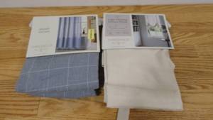 lot 117 image: Set of 2 Curtains-1 Shower 1 Light Filtering Balloon Shade-Essentials