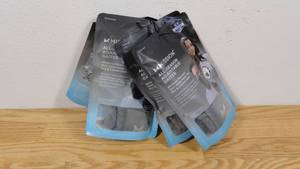 lot 195 image: Set of 4 Mission All-Season Adjustable Gaiters-Gray