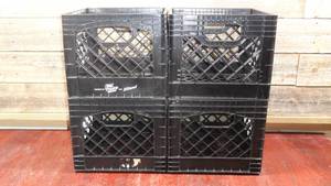 lot 253 image: Lot of 4 Plastic Milk Crates-Black-13 x 13 x 10