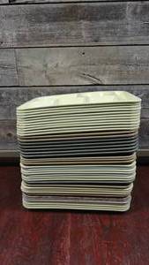lot 350 image: Lot of 42 Cafeteria Trays-Arrowhead-Monitor-King-Line