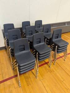 lot 426 image: 36 Heavy Duty Kids Chairs - Metal and Plastic - 36 Chairs Total