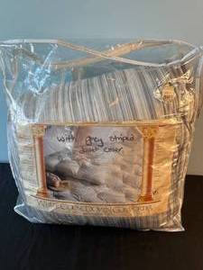 lot 88 image: White Goose Down Comforter with Grey Striped Duvet Cover