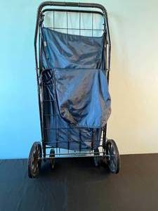 lot 94 image: Easy Wheels Shopping Cart with Liner