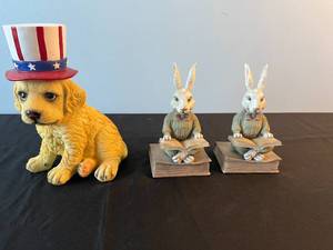 lot 101 image: Figurine Lot Patriotic Puppy and Rabbit Bookend Pair