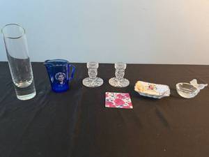 lot 102 image: Shirley Temple Blue Pitcher & Assorted Glass and Ceramic Home Decor Items