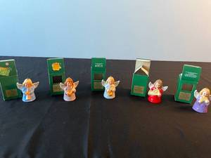 lot 141 image: Lot of Goebel Annual Christmas Tree Ornaments (1976-1983)