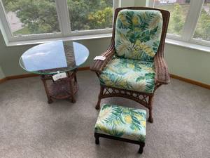 lot 4 image: Wicker Patio Chair with Cushions & Ottoman and Glass-Top Side Table