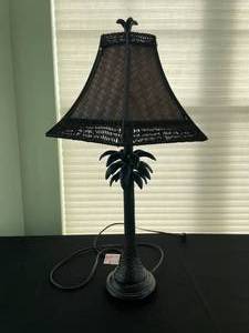 lot 6 image: Palm Tree Themed Table Lamp with Wicker Shade