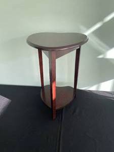 lot 9 image: Heart-Shaped Wooden Side Table