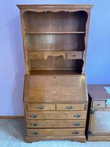 lot 70 image: Vintage Wooden Secretary Desk with Hutch