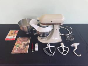 lot 118 image: Vintage KitchenAid Stand Mixer with Accessories & Manuals