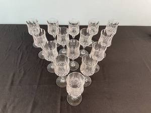 lot 147 image: Set of 15 Vintage Crystal Wine Glasses with Intricate Pattern