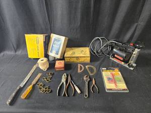 lot 16 image: Assorted Hand Tools and Accessories Lot