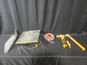 lot 87 image: Plasplugs Diamond Wheel Wet Saw with Accessories