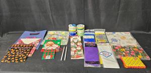 lot 144 image: Assorted Gift Wrap and Decorative Bags Lot