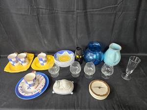 lot 171 image: Assorted Kitchenware and Glassware Collection