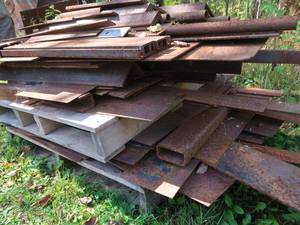 lot 4 image: PALLET OF MISC STEEL