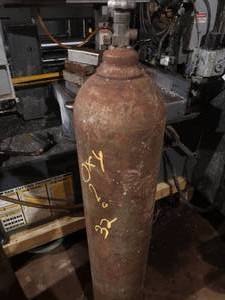 lot 32 image: TANK