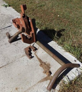 lot 36F image: MANUAL PIPE  CONDUIT BENDER