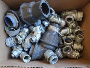lot 70 image: LIQUID TIGHT FITTINGS