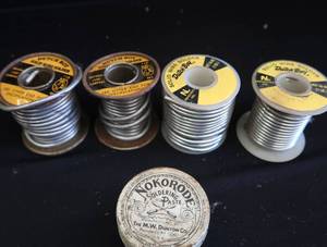 lot 83 image: LG LOT OF SOLDER WIRE