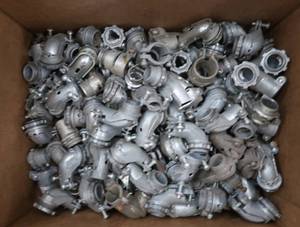 lot 105 image: CONNECTORS
