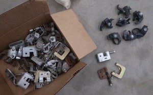 lot 112 image: CLAMPS