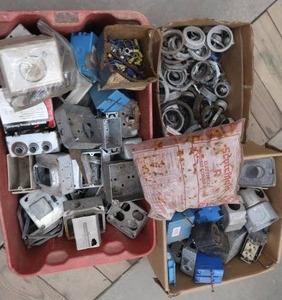 lot 120 image: 3 BOXES OF ELECTRICAL OUTLET BOXES