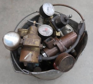 lot 121 image: BUCKET OF GAUGES