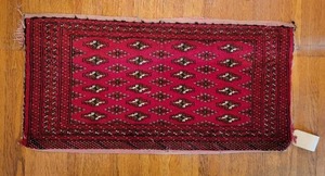 lot 40 image: Iran 100% Wool Turkman Area Rug  3.3 x 1.8