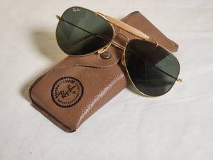lot 85 image: Vintage Ray Ban Aviator Sunglasses  Outdoorsman with Case