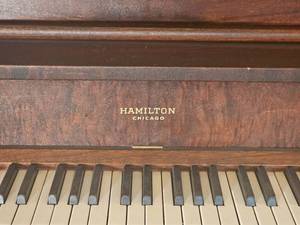 lot 222 image: Antique Hamilton Standing Piano