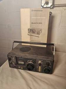 lot 271 image: Kenwood R-1000 Communication Receiver