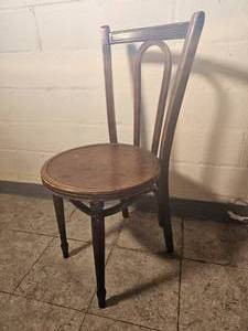 lot 296 image: Art Deco Bentwood Accent Chair