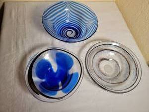 lot 94 image: Blue Art Glass Bowl Collection  3