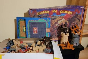lot 132 image: Vintage Crossbows and Catapults Playset Game by Lakeside