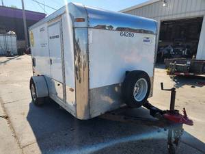 2005 American Hauler Eagle 10 Single Axle Enclosed Trailer