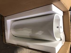 lot 33 image: Swiss Madison Sublime Rounded Basin Pedestal Sink in Glossy White   Customer Returns See Pictures