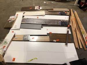 lot 3 image: Pallet of Mixed Assorted Flooring Various Models and Conditions Customer Returns See Pictures