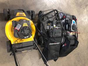 lot 19 image: Lot of Assorted salvage Lawn Mowers Various Models and Conditions Salvage   Customer Returns See Pictures