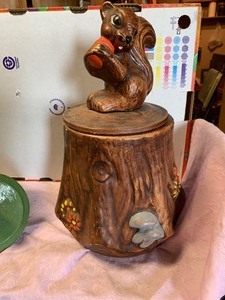 Cookie jars and figurines
