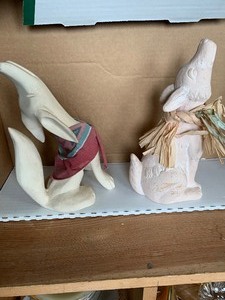 Montana vase, ceramic figurines, pottery items