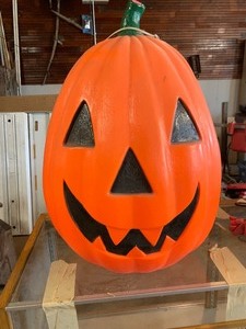 Large Halloween decor lot
